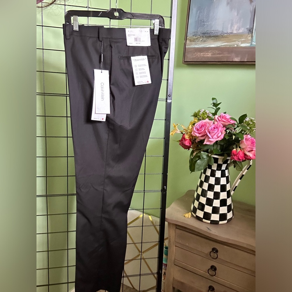 🌟Calvin Klein🌟 Pant Sz 36/30 Black Mens Slim Fit Dress Pants Brand New